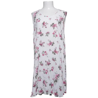 Klänning (Bettina Dress slv. less) från Miss Milla Viskos
