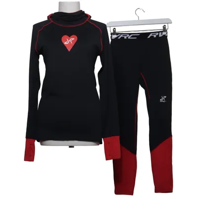 Sportssæt (Sneaky Balaclava W) fra Revolution Race Elastan, Polyester