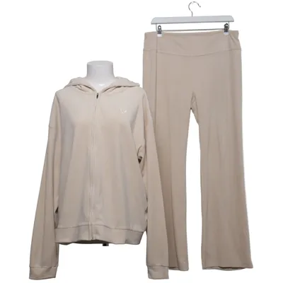 Mjukisset (Beige) från SOC
