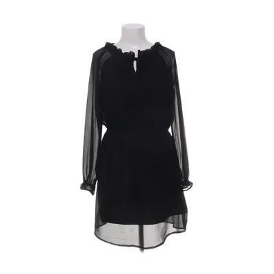 Klänning (Svart) från Ava June Polyester