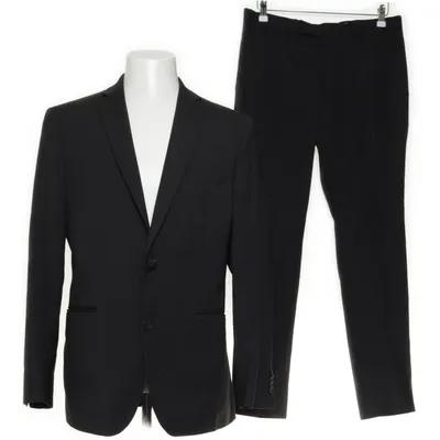 Kostym (Svart) från Oscar Jacobson