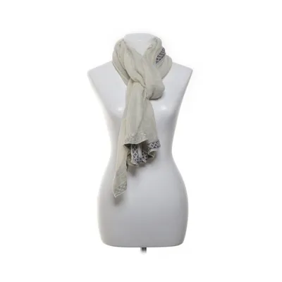 Shawl (Beige) from Quebramar Polyester