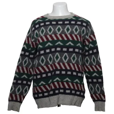 Pull-over (Gris, Vert, Rouge) de Howlin Laine