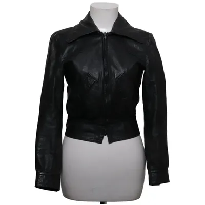Leren jack (design EWA LOTTA) van Malungs Butikerna Leer