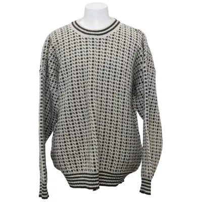 Sweater (Beige, Black) from Skjaeveland