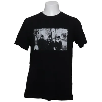 T-shirt (Svart) från Nas Bomull