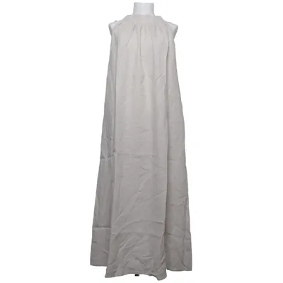 Halterneck-kjole (Beige) fra Sauths Linned
