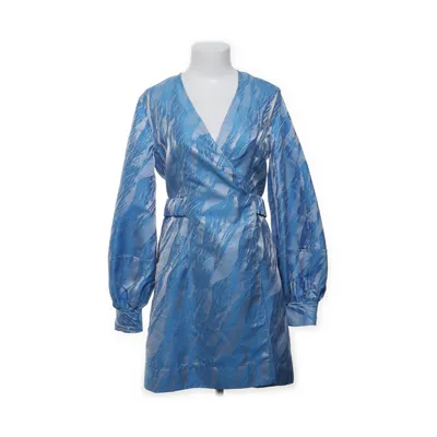 Wikkeljurk (Blauw, Wit) van Ganni