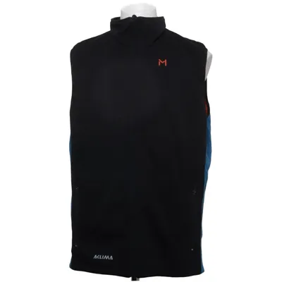 Outer vest (Red, Black) from Aclima