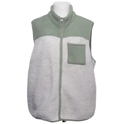 Outer vest (Green, White) from Fire & Glory Recycled polyester
