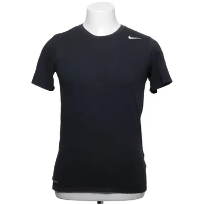 T-shirt (Svart) från Nike
