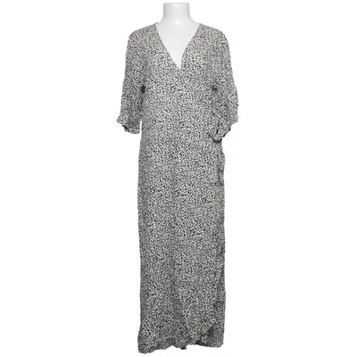 Wrap dress (Black, White) from Brave@ Viscose