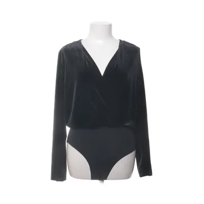 Body (Svart) från Zara Accessories