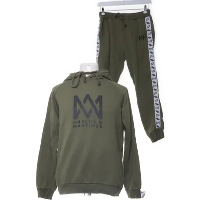 Loungewear (Green) from Marcus & Martinus