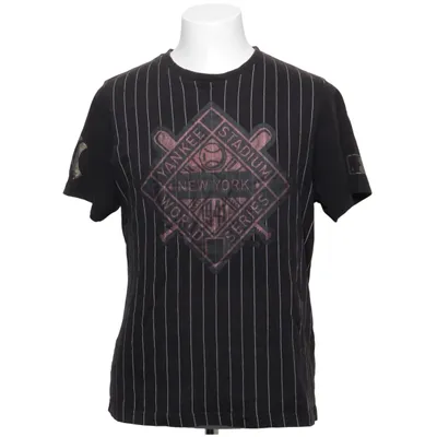 T-shirt (Svart, Vit) från Majestic Athletic