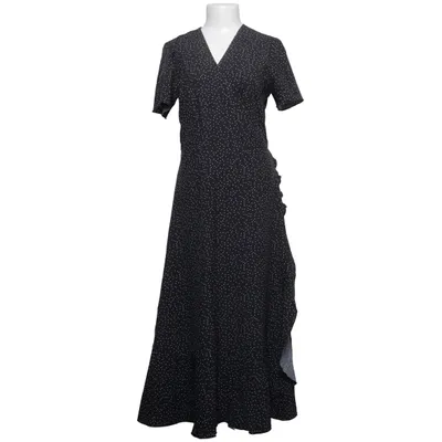 Wrap dress (Black, White) from Wear Me