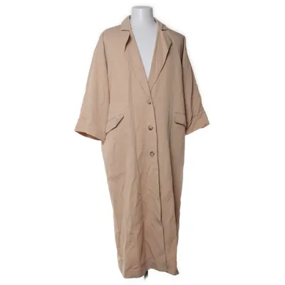 Coat (Beige) from Platform & Design
