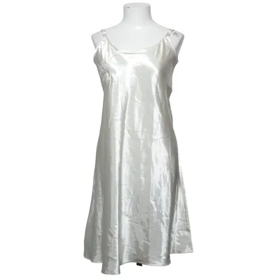 Nuisette (Blanc) de Identic Polyester