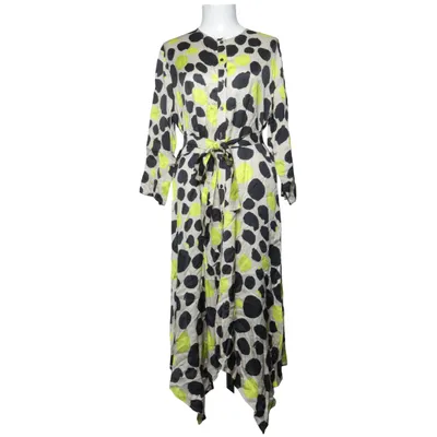Robe longue (Beige, Noir, Jaune) de Manila Grace