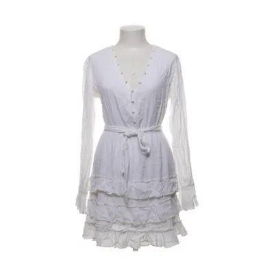 Klänning (Front Button Frill Dress) från Donna Romina x NA-KD Polyester, Viskos