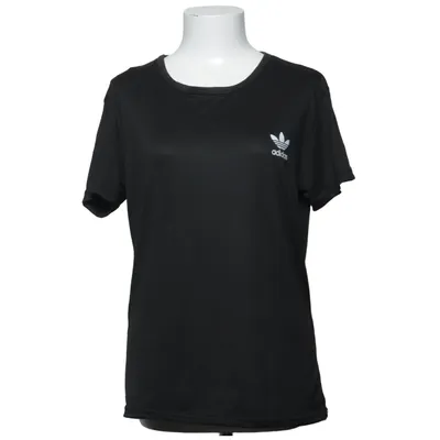 T-shirt (Black) from Chase