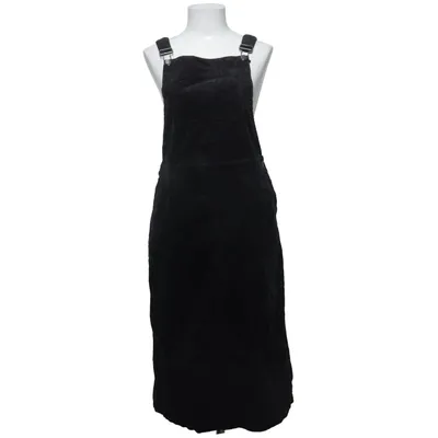 Dungaree dress (Black) from Seasalt Organic cotton