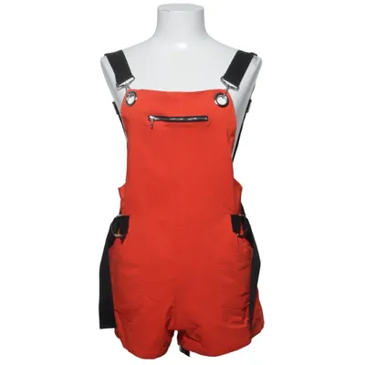 Hängselshorts (Röd) från Fashion Nova Elastan, Polyamid, Viskos
