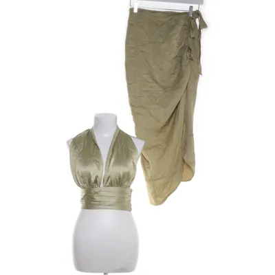 Set (Grön) från Anika Teller x NA-KD Polyester