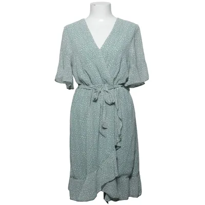 Wrap dress (New Greto) from Sisters Point Polyester
