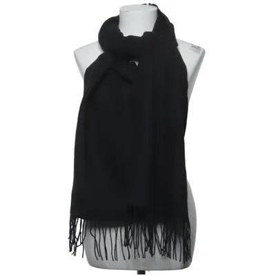 Scarf (Black) from SANDÖ Wool