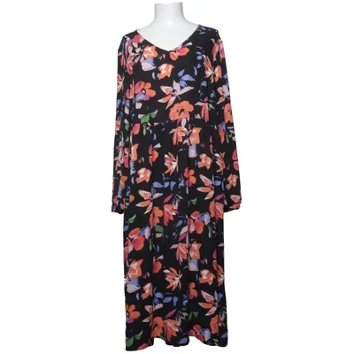 Maxikleid (Schwarz, Mehrfarbig) von ONLY Carmakoma Recyceltes Polyester