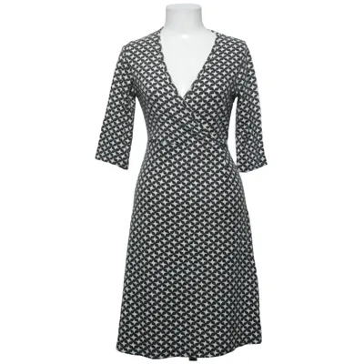 Wrap dress (Black, White) from Superstition Acrylic, Elastane, Polyester