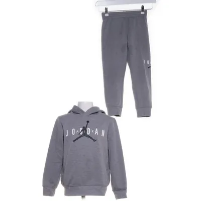 Mjukisset (Grå) från Jordan Återvunnen polyester