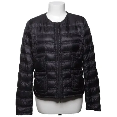 Windjack (Lissy Giubbotto) van Moncler Dons, Veer