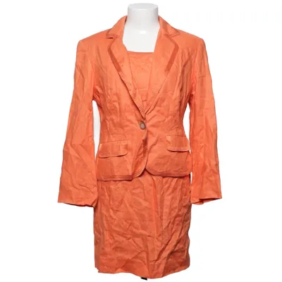Robe (Orange) de Viventy Lin