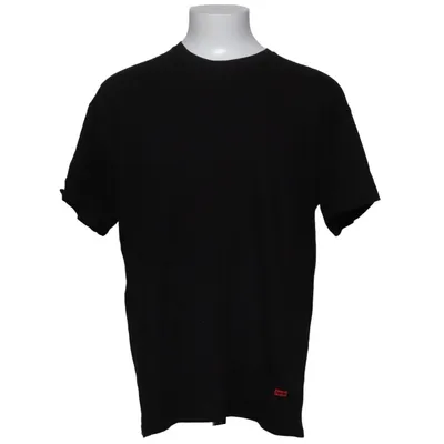 T-shirt (Svart) från Supreme x Hanes Bomull