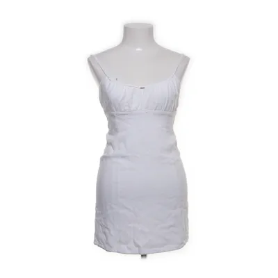 Jurk (Wit) van Pull & Bear Viscose