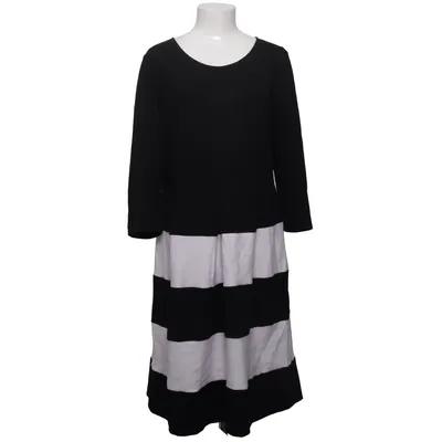 Robe (Noir, Blanc) de Anna Field Curvy