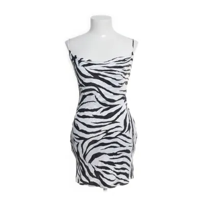 Jurk (Wit, Zwart) van Bershka Viscose