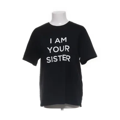 T-shirt (Sort) fra I Am Your Sister by Studio WMS Bomuld
