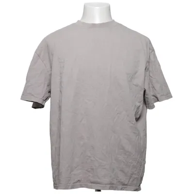 T-shirt (Gray) from Studio Total