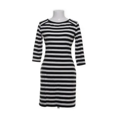 Klänning (Svart, Vit) från Zero Bomull, Elastan