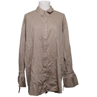 Chemise (Beige) de NA-KD Reborn Coton