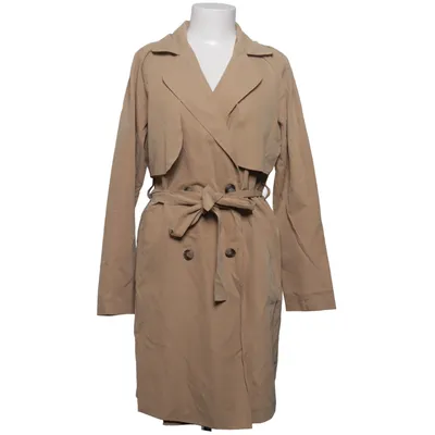 Trenchcoat (Beige) från First and I Polyamid, Polyester