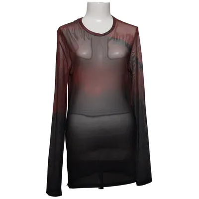 Top (Red, Black, Multicolored) from Yourturn