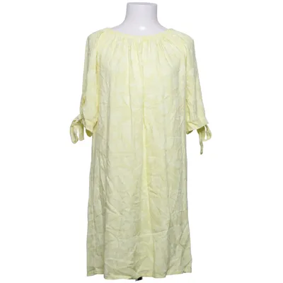 Robe (C8040L) de Julia Wang Viscose
