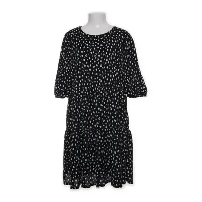 Kleid (Schwarz, Weiß) von ONLY Carmakoma Elasthan, Polyester