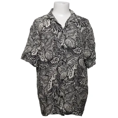 Short sleeve shirt (Black, White) from Pull & Bear Viscose