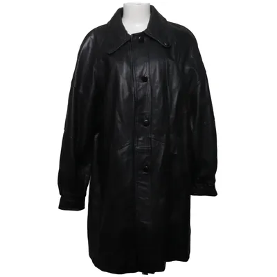 Coat (Black)
