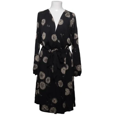 Klänning (Bilal A47422002) från Collection by Jackpot Viskos